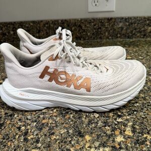 Hoka One One White ladies  Shoes size 9.5
